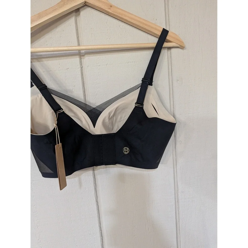Shapellx Contour True Support Bra Black Ample‎ Cup D+ Wireless Size S+ NWT